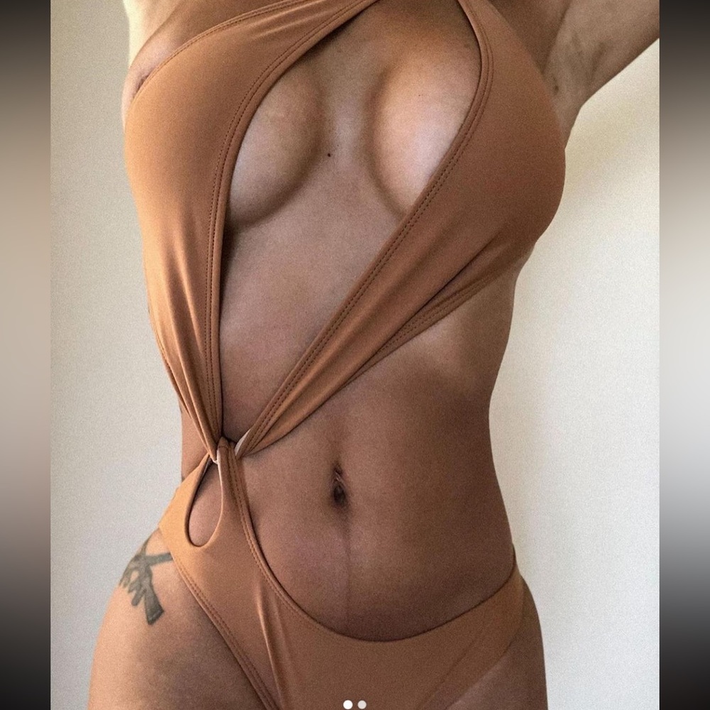 MINT SWIM ‘PRIMA’ cut-out one piece *BRAND NEW
